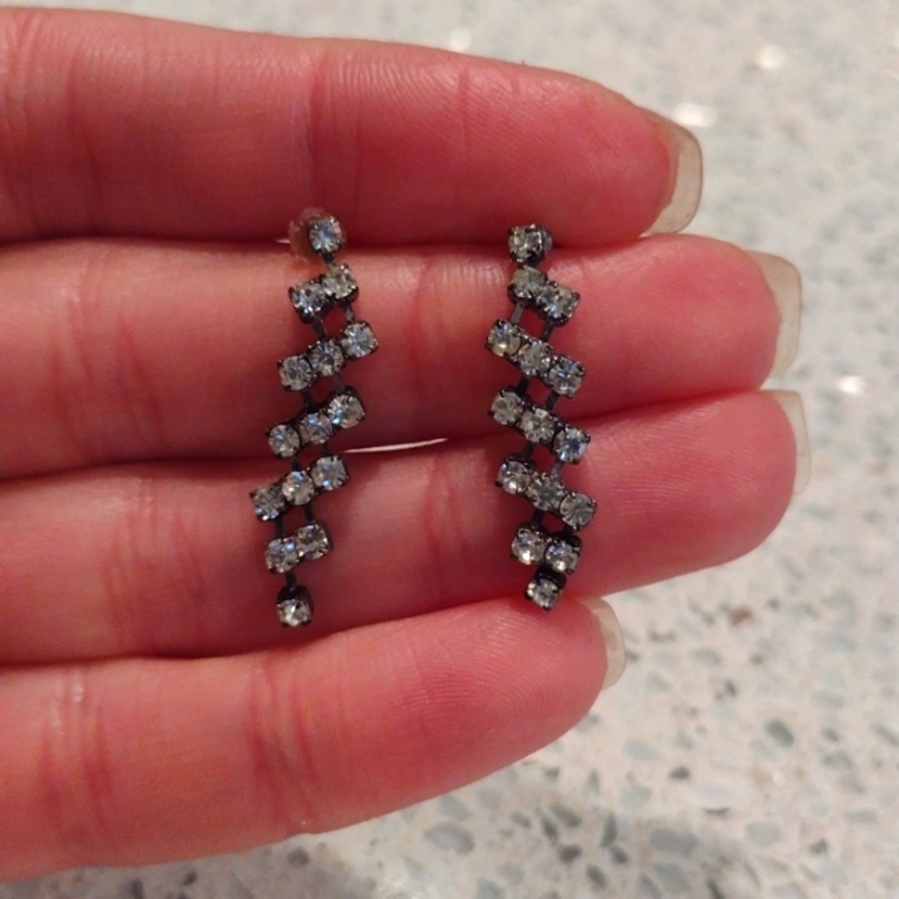 Fashion earrings